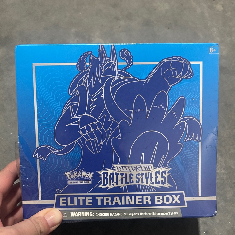 Pokémon battle styles elite trainer box rapid strike tcg sword and shield new